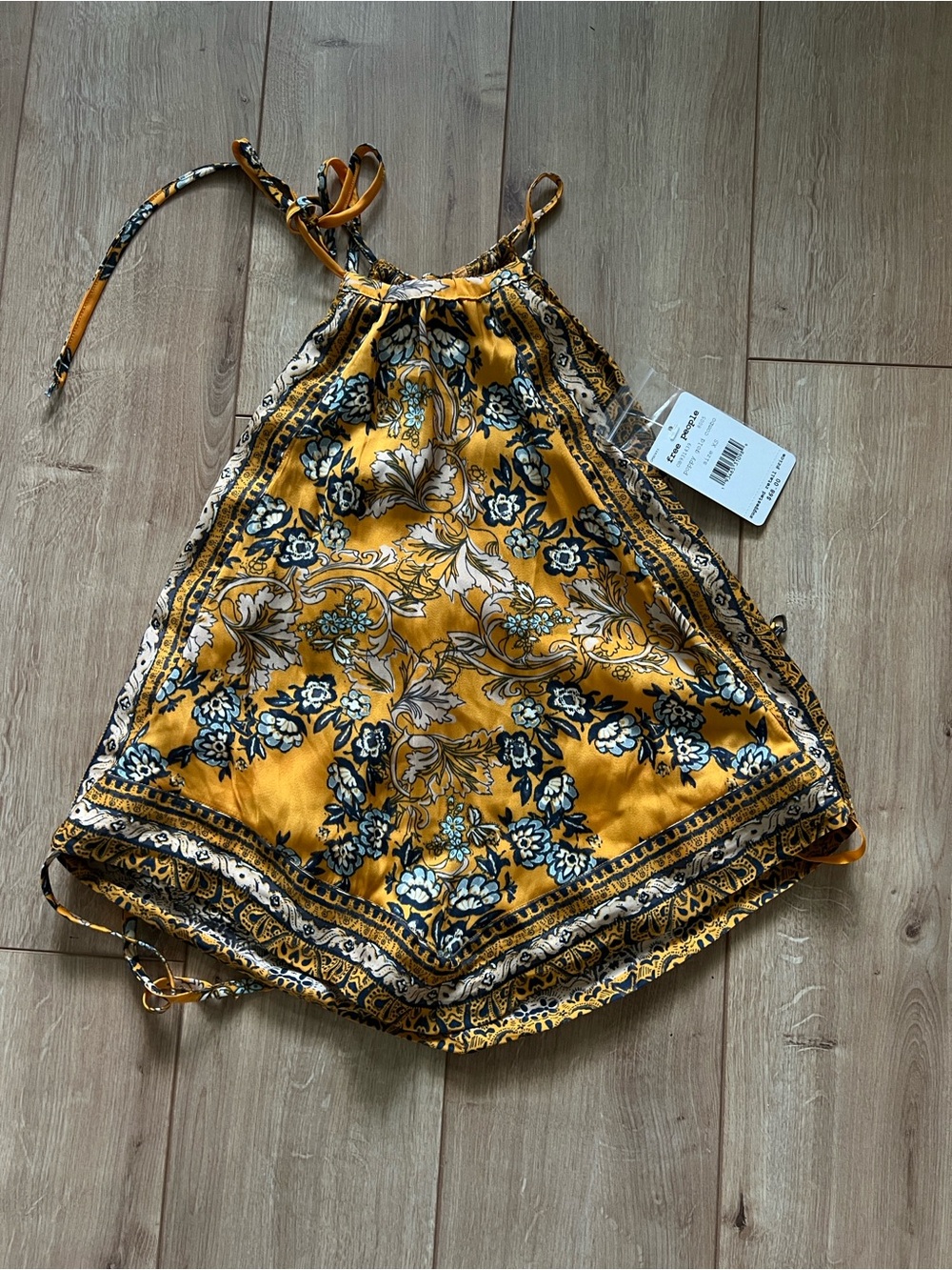 [NEW W/ TAGS] Free People Sofia Handkerchief Top